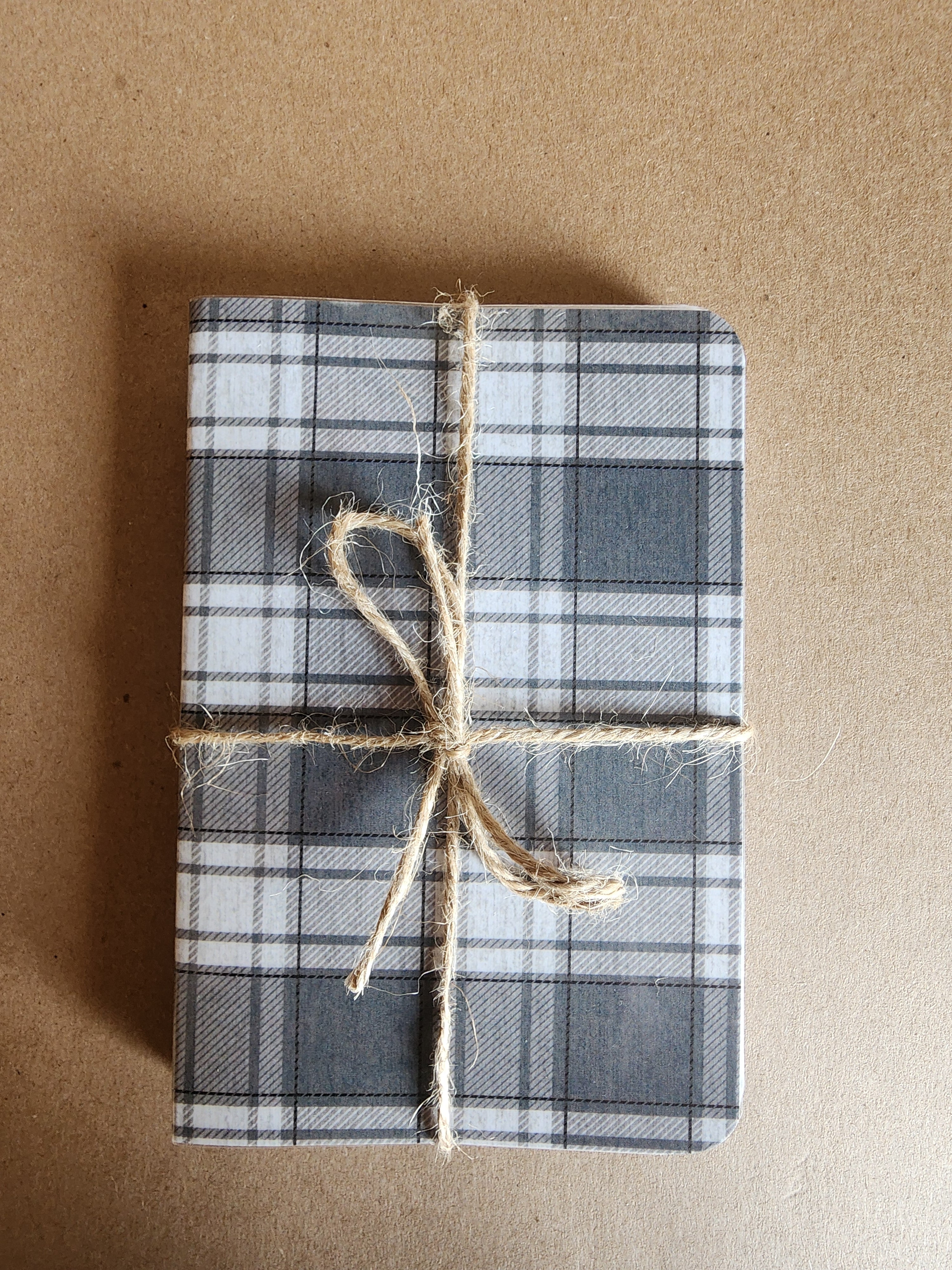 Set of 3 4x5 Softcover Notebooks Black and White plaid